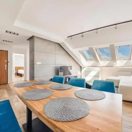 - One Bedroom With Balcony - Center - Sb12 * غدانسك